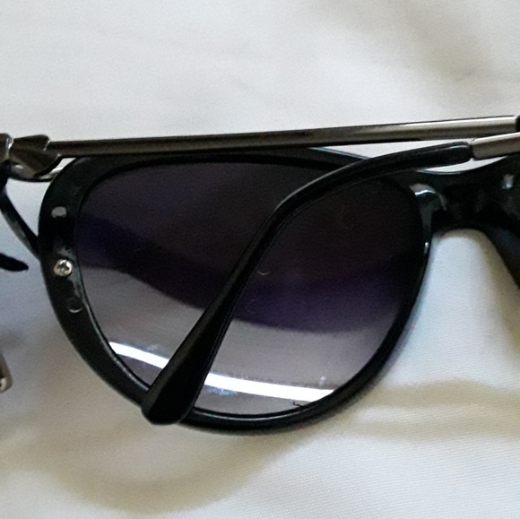 FOSTER GRANT MAXBLOCK SUNGLASSES - Picture 6 of 6